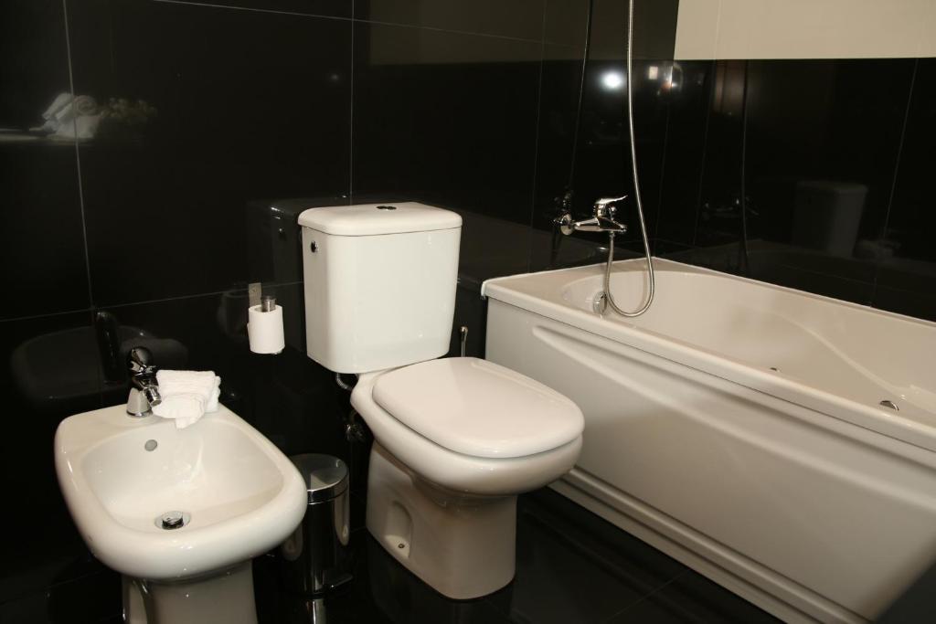 Santo Thyrso Hotel Santo Tirso Esterno foto