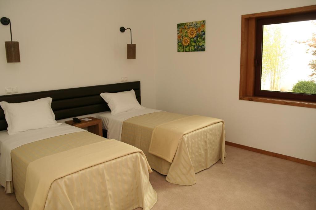 Santo Thyrso Hotel Santo Tirso Esterno foto